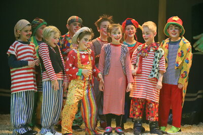 Circus Casselly 2022 - Wilhelm-Busch-Schule: Clowns