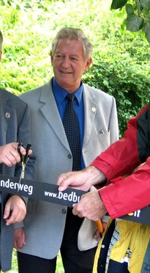 Ehrenbürger Willi Harren bei der Einweihung Werwolfwanderweg