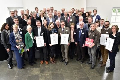 Abschlussveranstaltung des Modellprojekts „Global Nachhaltige Kommune in NRW“ - Gruppenfoto