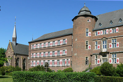 Bedburg - Schloss Frontansicht